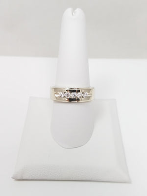 Brilliant 14k White Gold Cubic Zirconia Wedding Ring Band