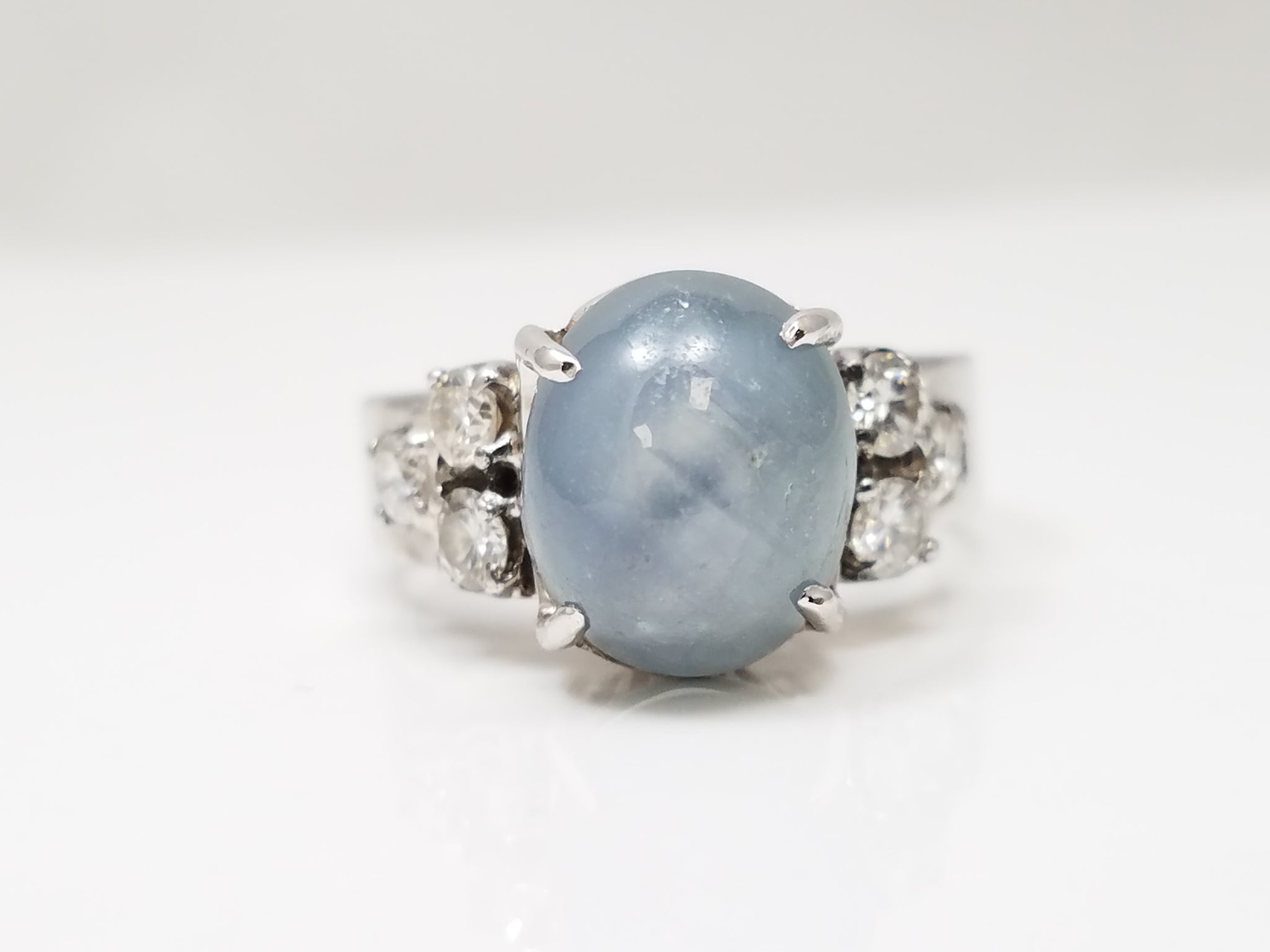 Fabulous Vintage 14k White Gold Natural Star Sapphire Diamond Ring