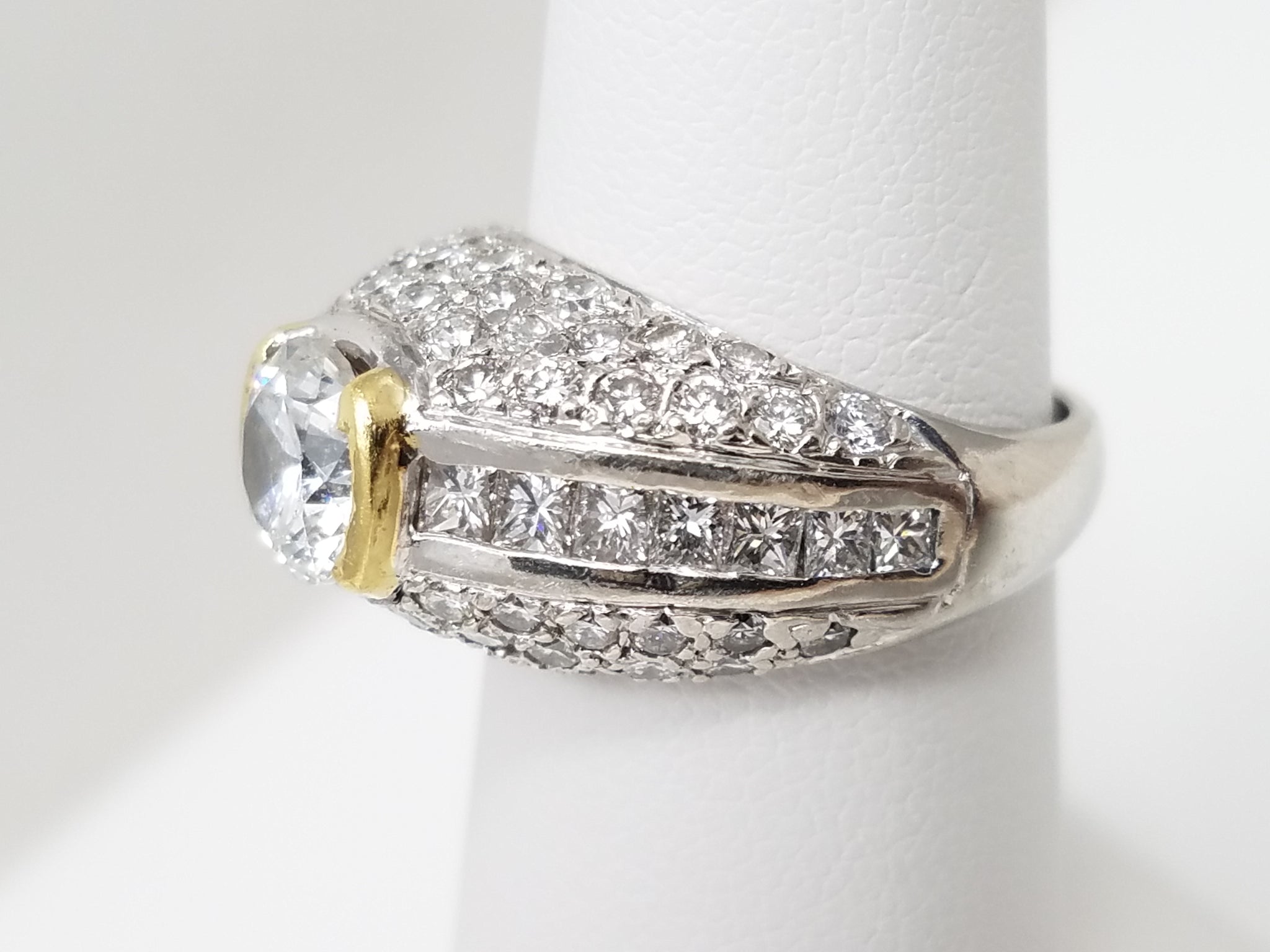 $8,000 Retail Simon G Platinum & 18k Yellow Gold Natural Diamond Cubic Zirconia Ring