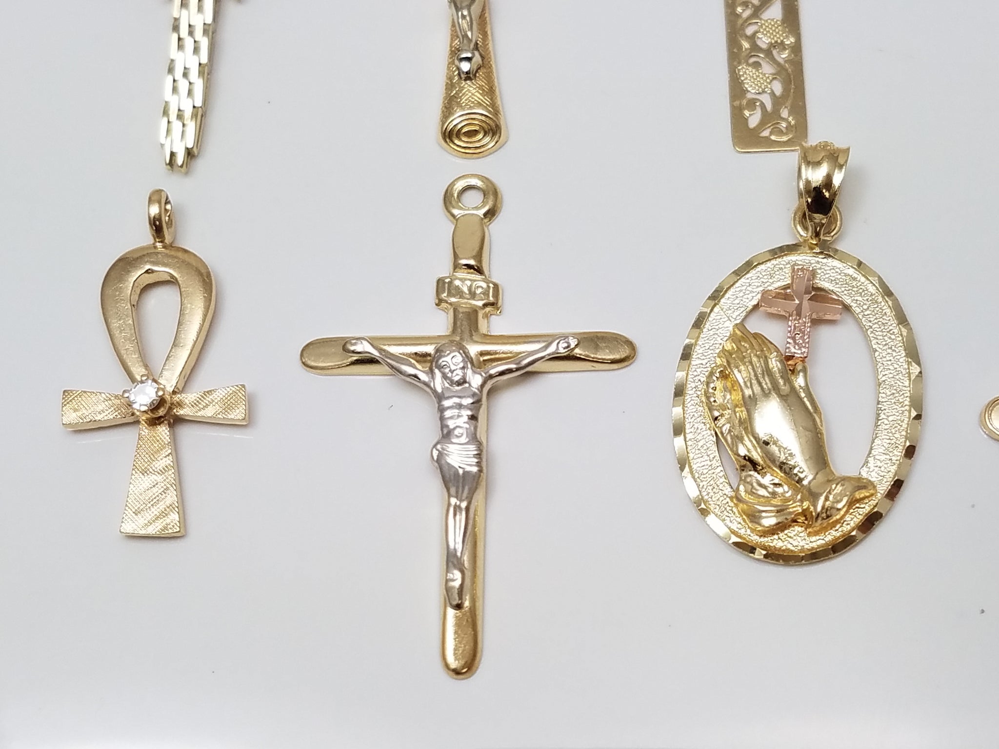 Religious 14k Yellow & White Gold Pendant Lot