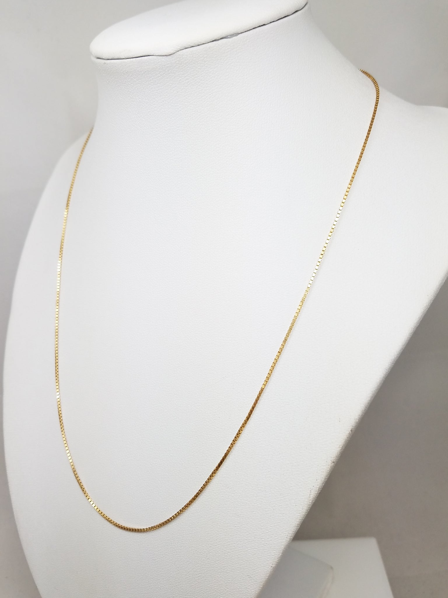 14k Yellow Gold 1mm/18.5" Box Link Necklace