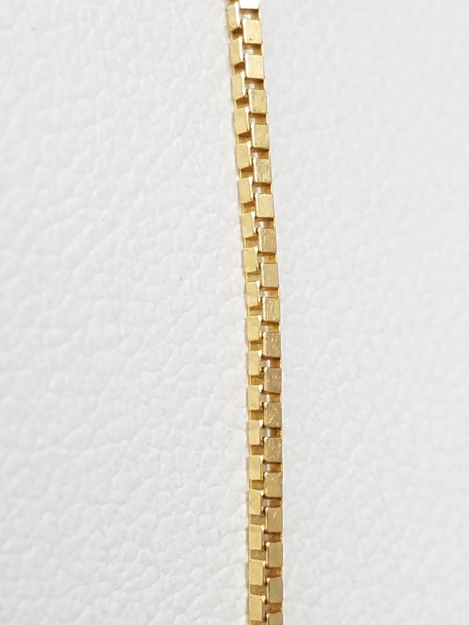 14k Yellow Gold 1mm/18.5" Box Link Necklace