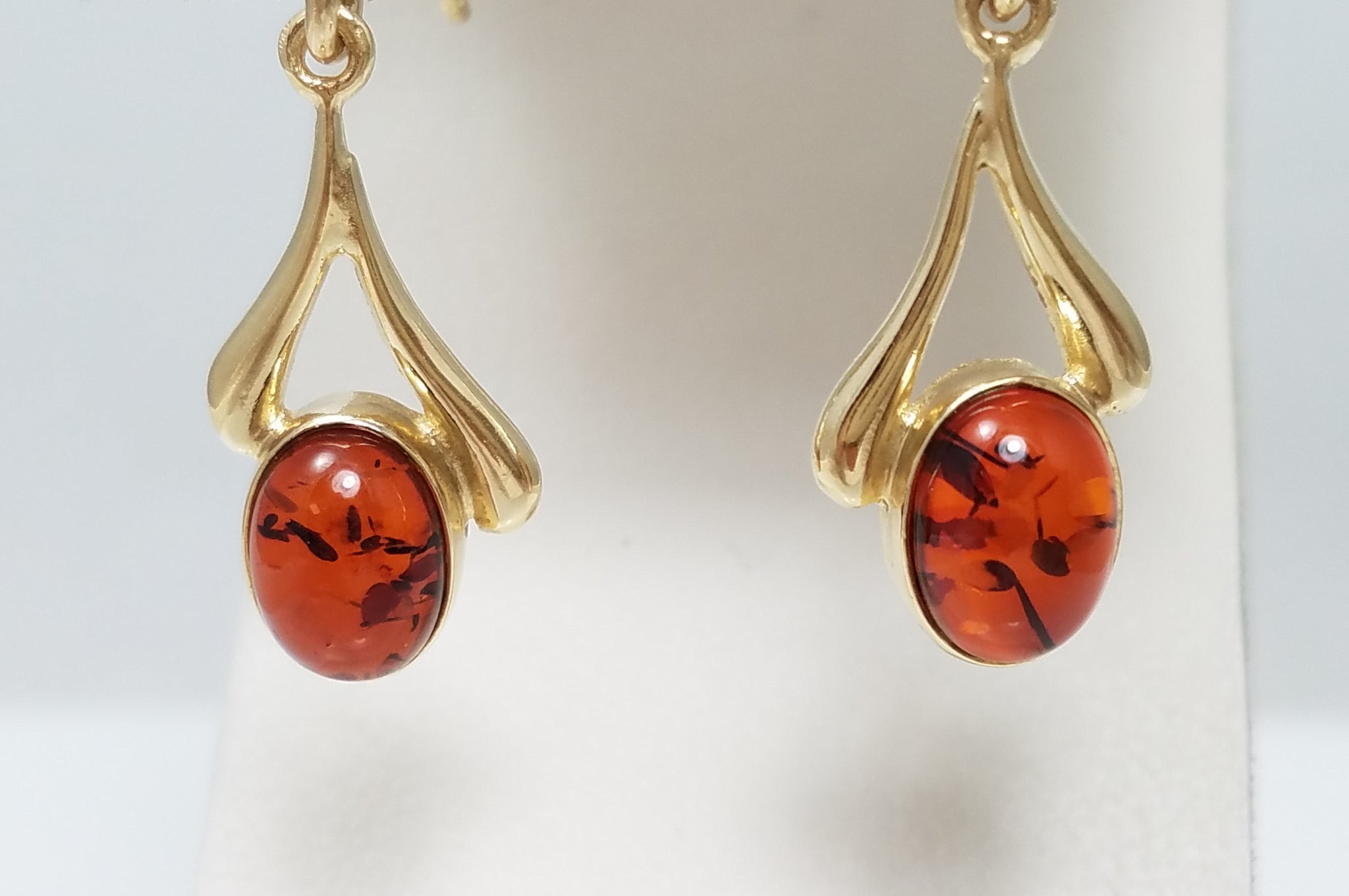 14k Yellow Gold Amber Dangle Earrings