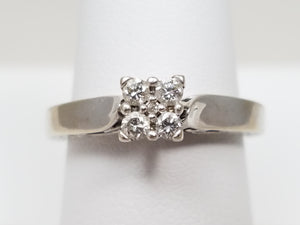 Gleaming 10k White Gold Natural Diamond Engagement Ring