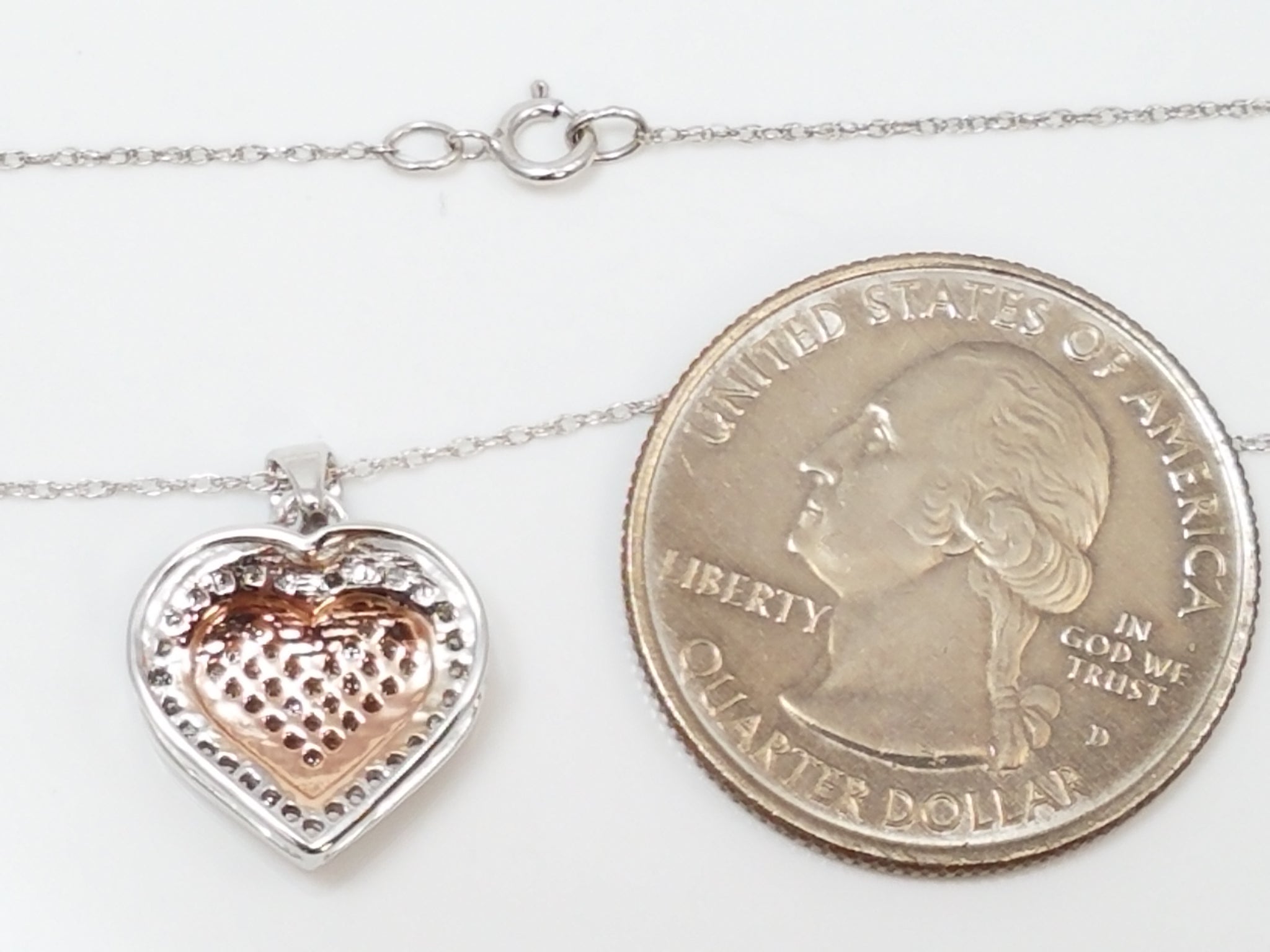 Striking 18" 10k Two Tone Gold Natural Diamond Heart Pendant Necklace