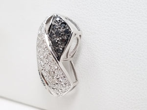 Luxurious 14k White Gold Natural Diamond Pendant