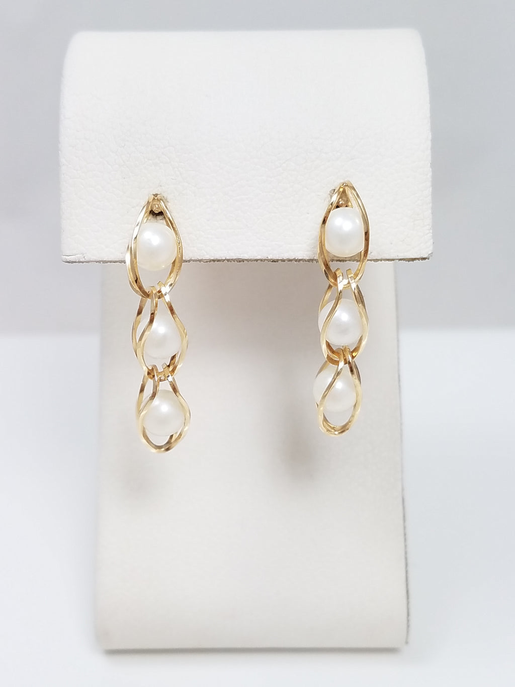 14k Yellow Gold Dangling Pearl Earrings