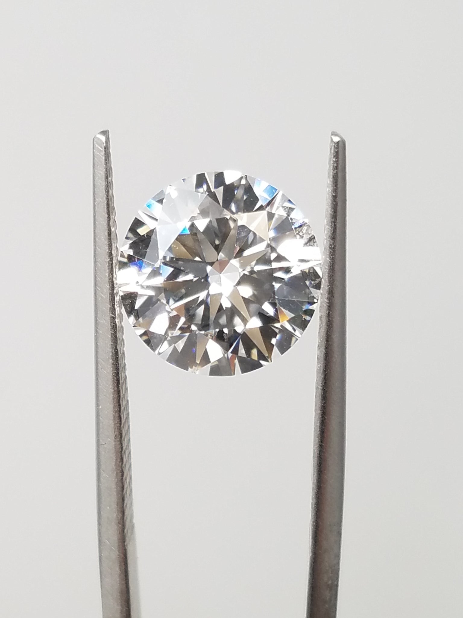 NEW IGI Certified 3.09ct Round Brilliant Lab Grown Diamond VS1 E