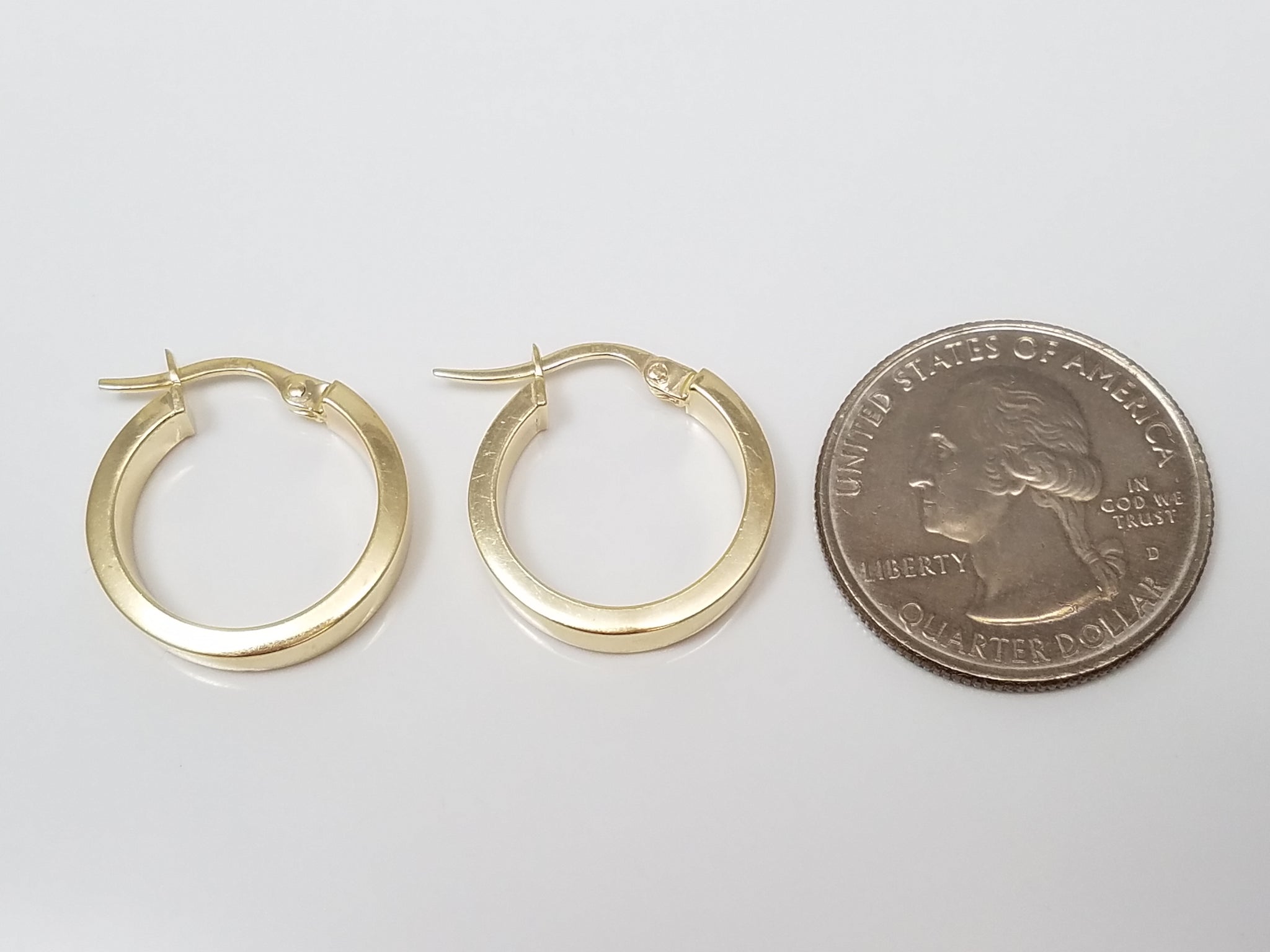Classic 14k Yellow Gold 19mm Flat Hollow Hoop Earrings