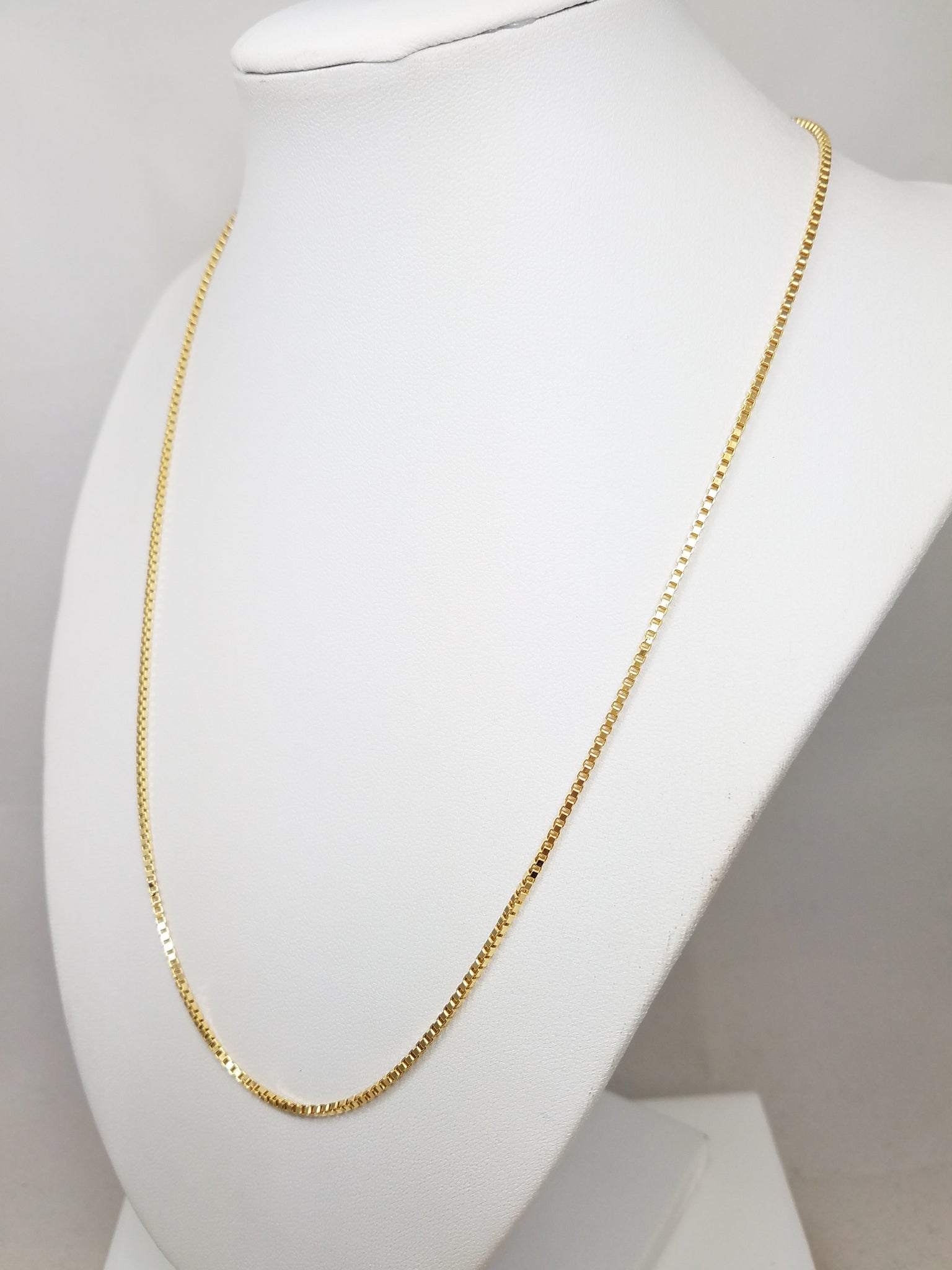Classic 20" Solid 18k Yellow Gold Box Link Chain Necklace