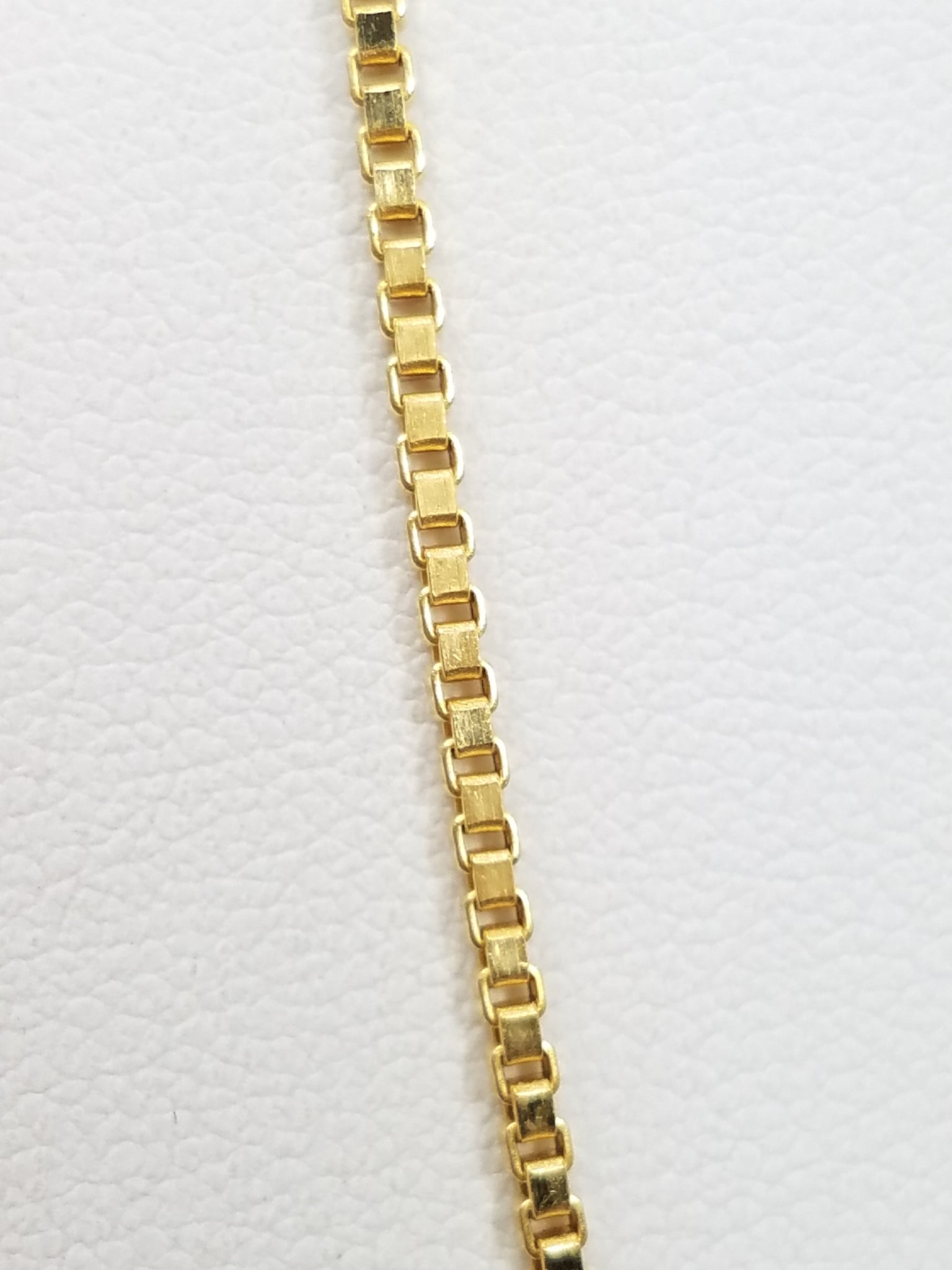 Classic 20" Solid 18k Yellow Gold Box Link Chain Necklace