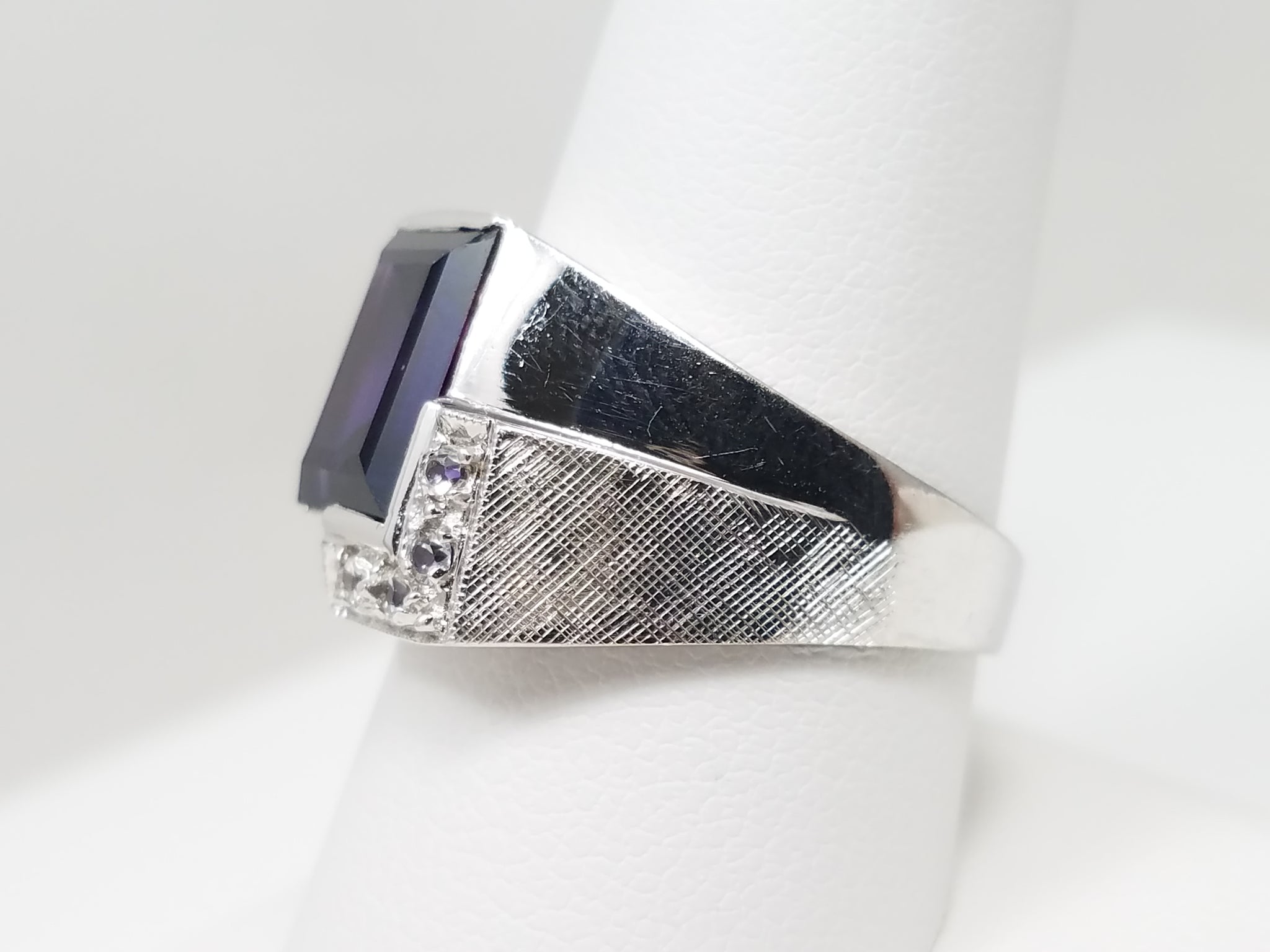 New Old Stock 10k White Gold 1970's Synthetic Gemstone Ring