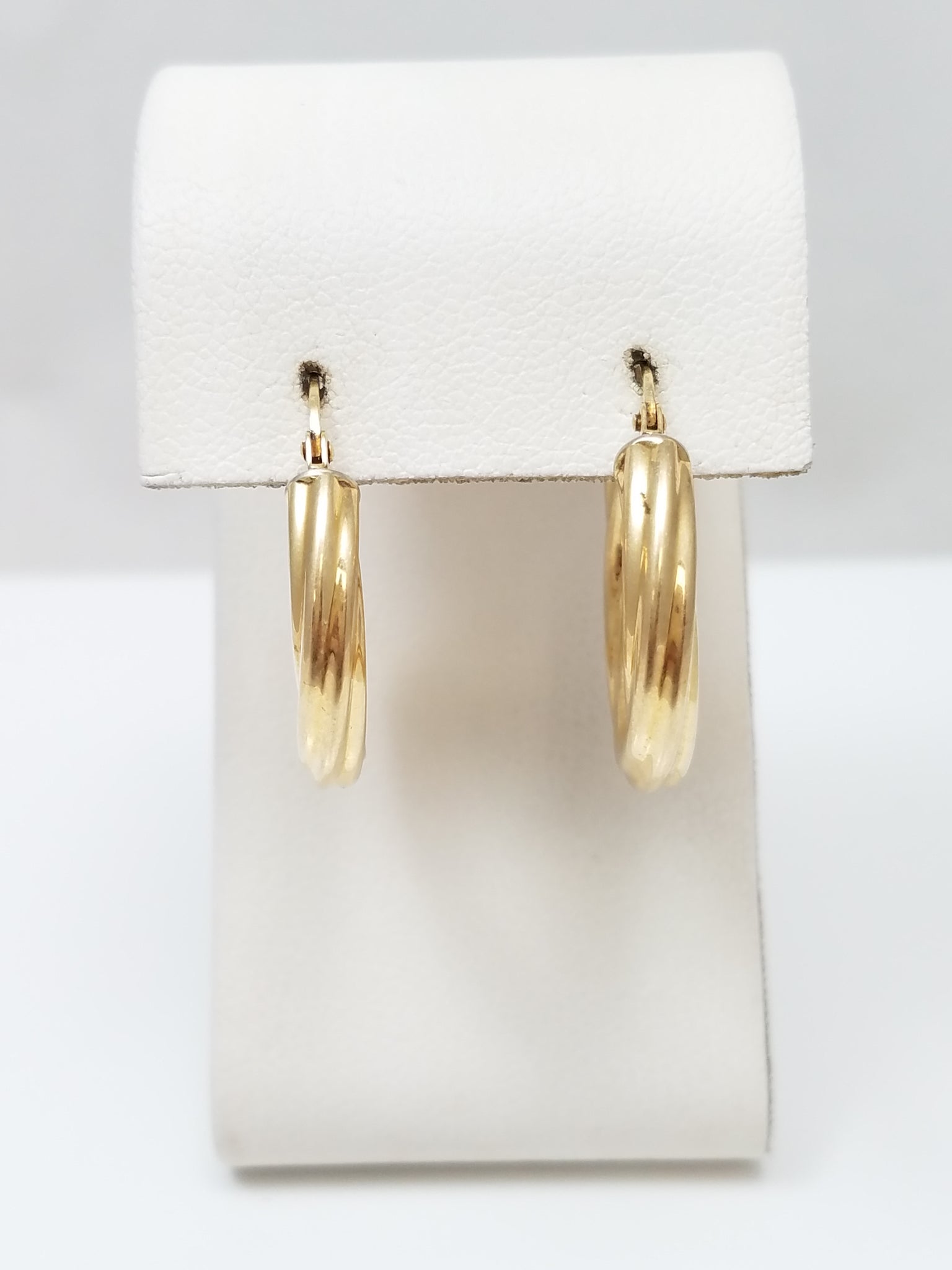 Simple 18k Yellow Gold Spiral Hollow Hoop Earrings