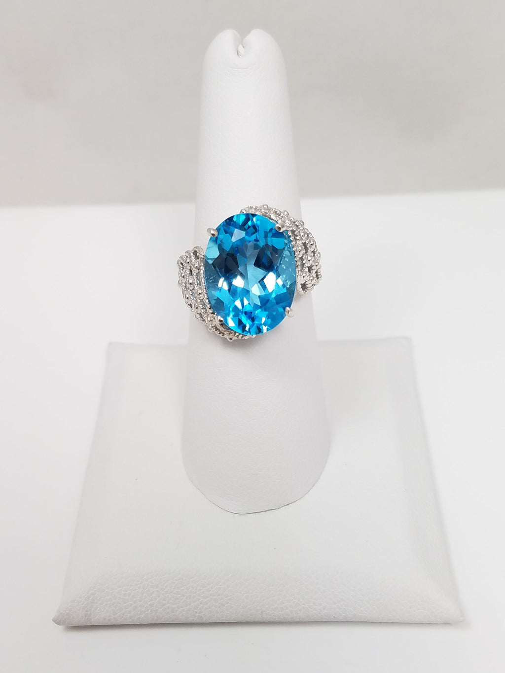 New! Sensational 10k White Gold Natural Blue Topaz Pierced Ring