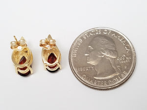 Lavish 14k Yellow Gold Natural Garnet Diamond Earrings