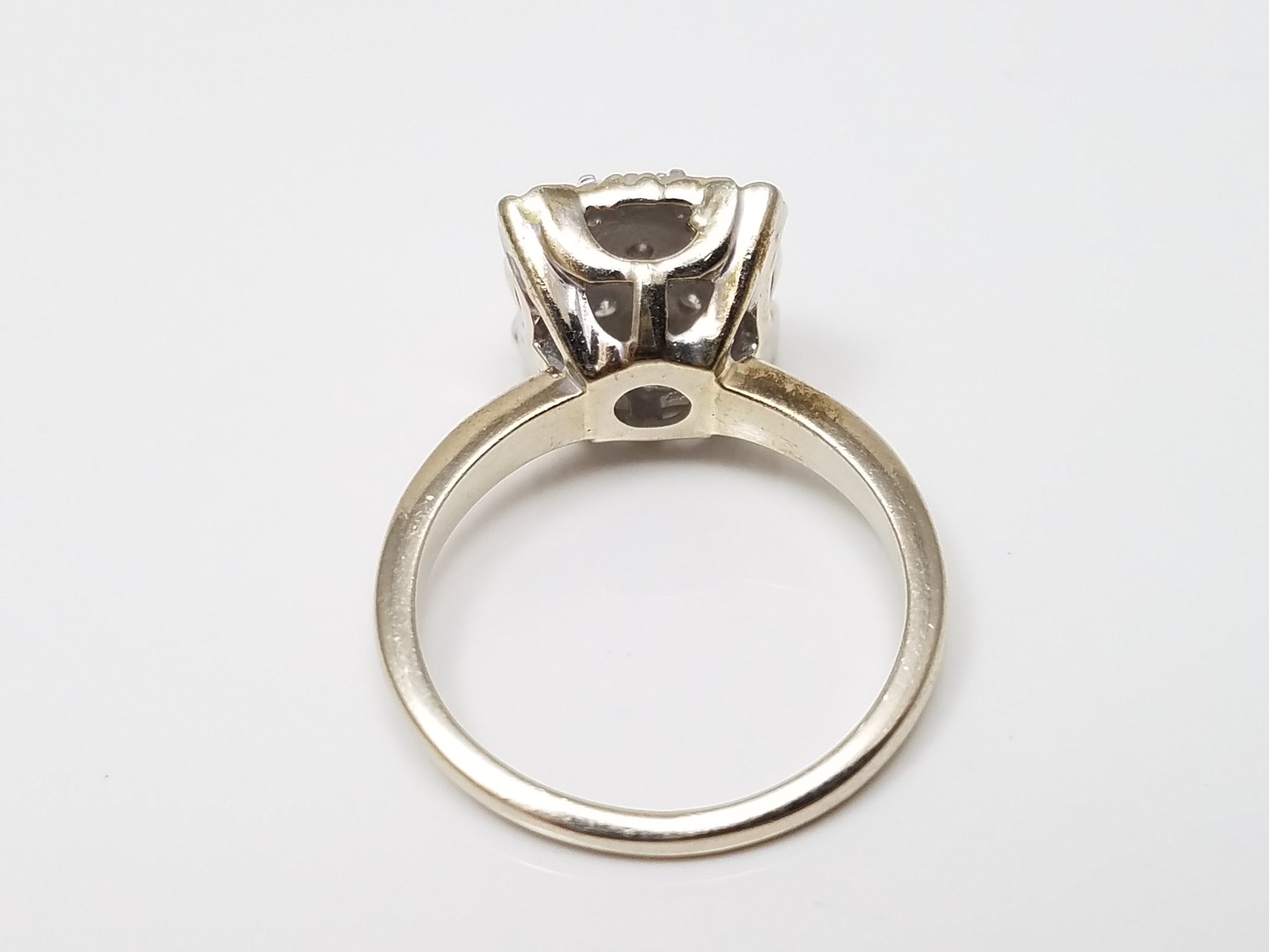 Brilliant Vintage 14k White Gold Natural Diamond Ring