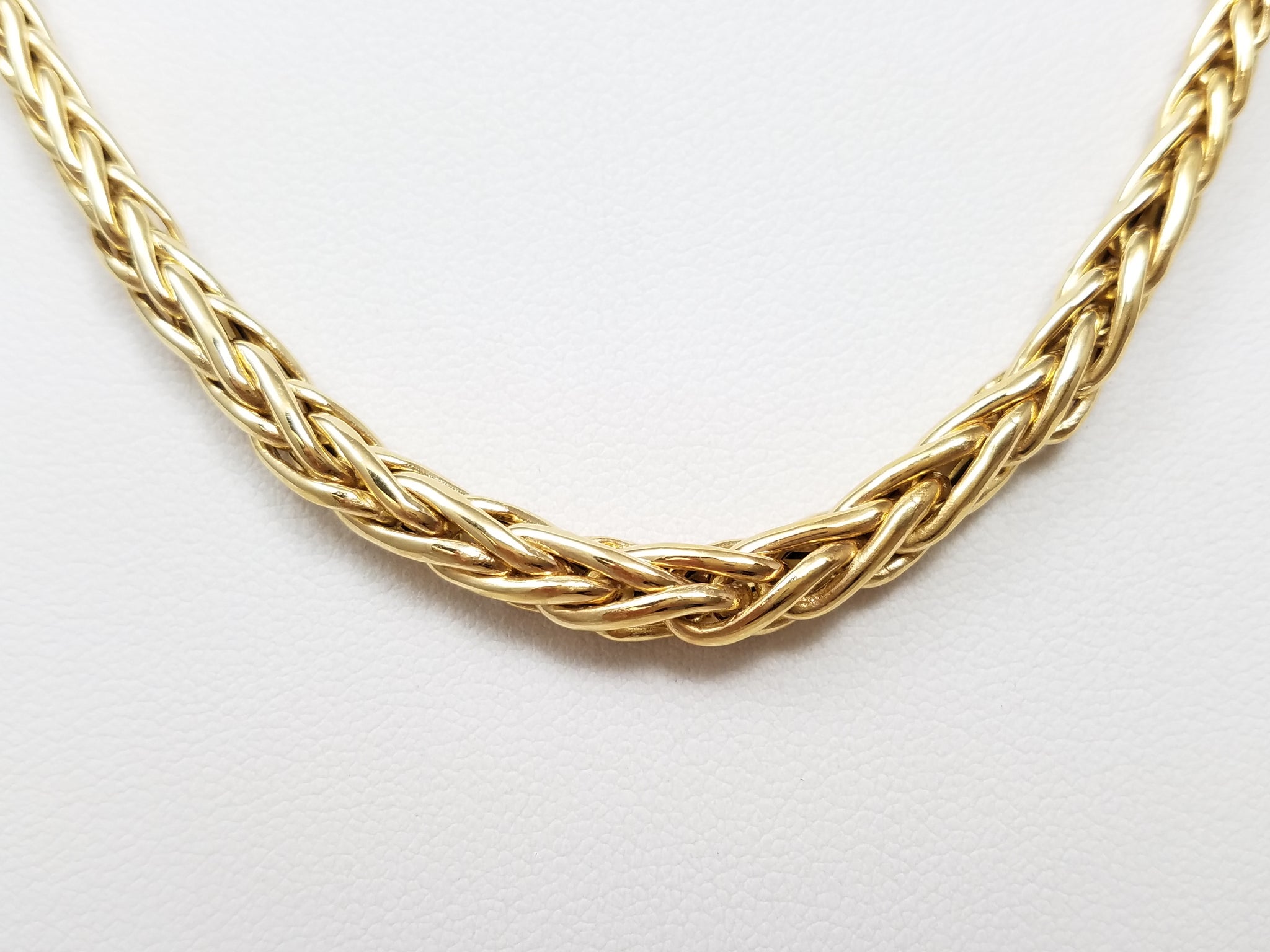 Flashy 17" Hollow 14k Yellow Gold Graduating Wheat Chain Necklace