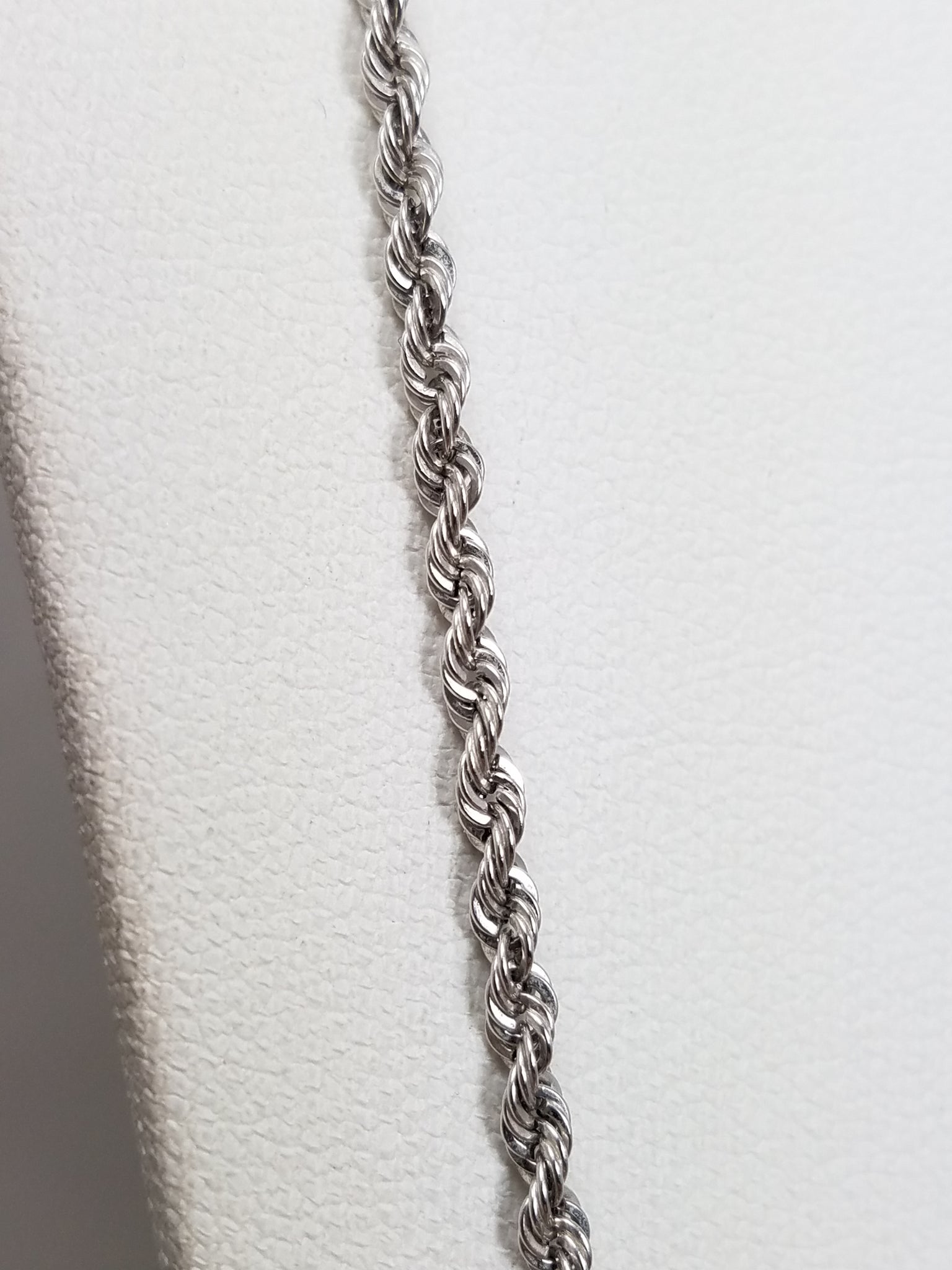 10k White Gold Hollow Rope 24" Necklace