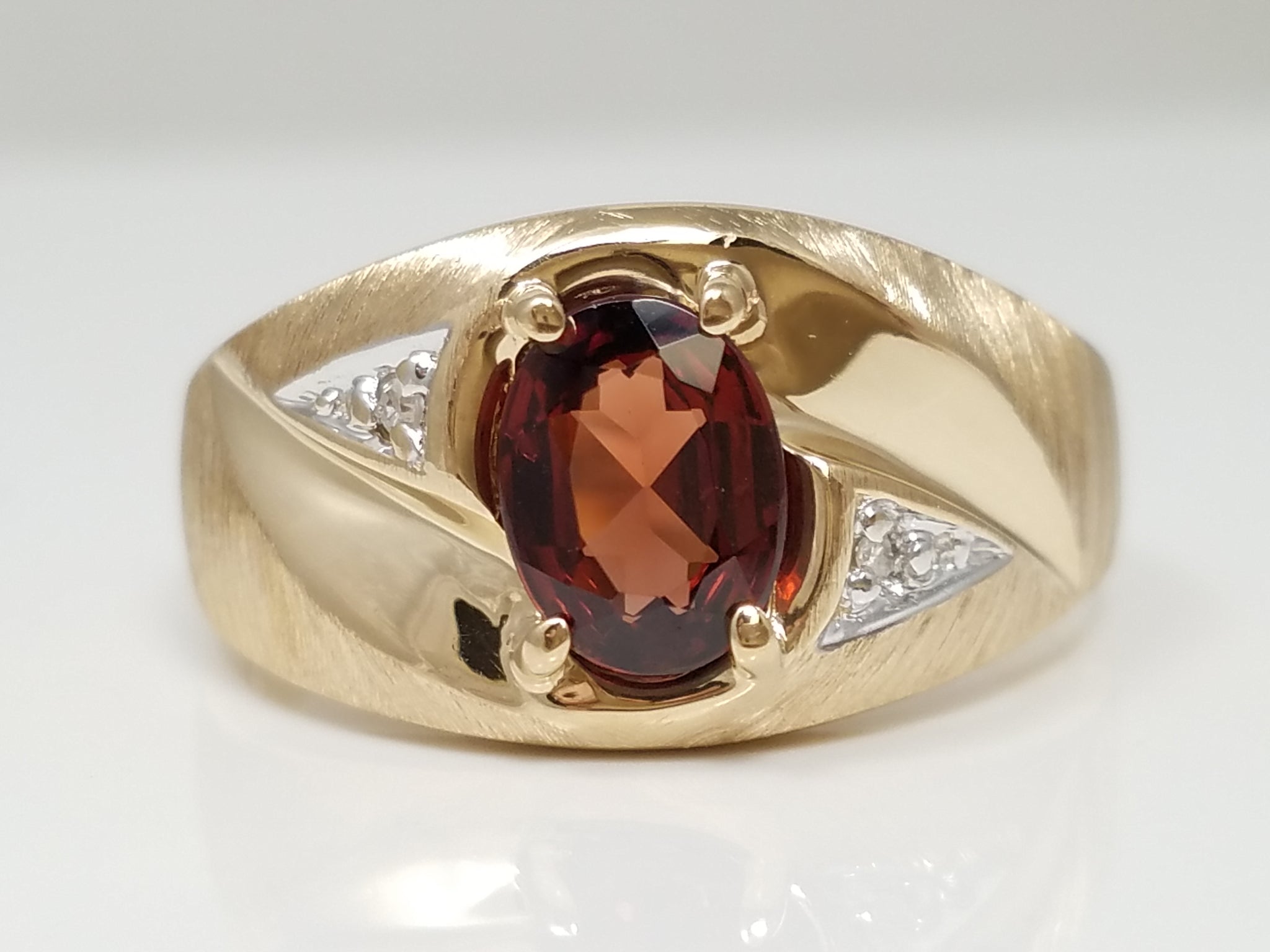 Men's 10k Yellow Gold Natural Garnet Diamond Ring