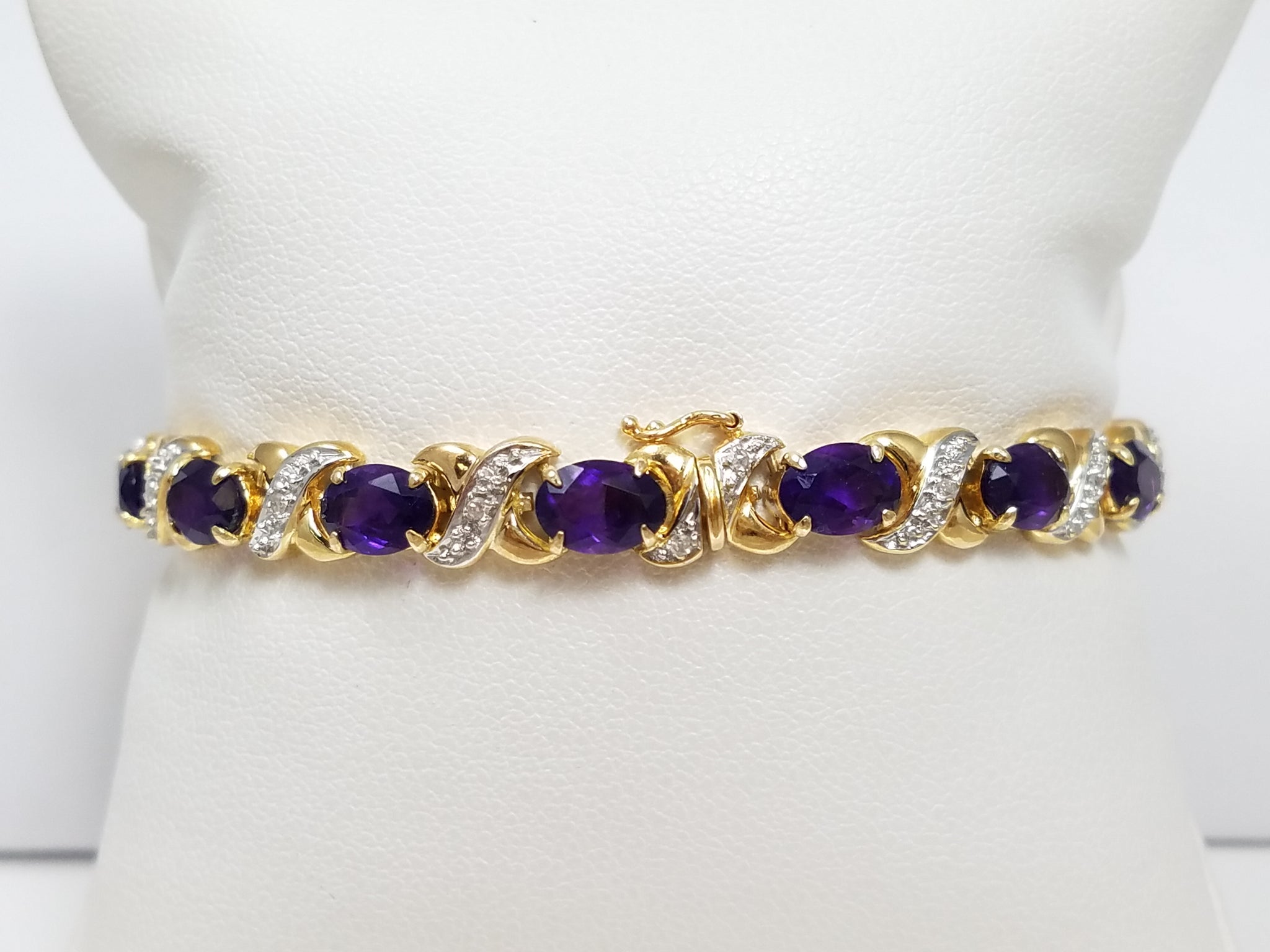 Gleaming 6.75" 14k Yellow Gold Natural Amethyst Diamond Tennis Bracelet