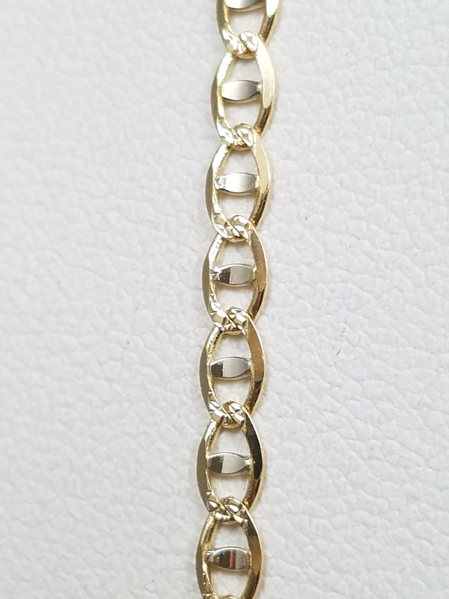 Classy 22" 14k Solid Two Tone Gold Mariner Link Chain Necklace