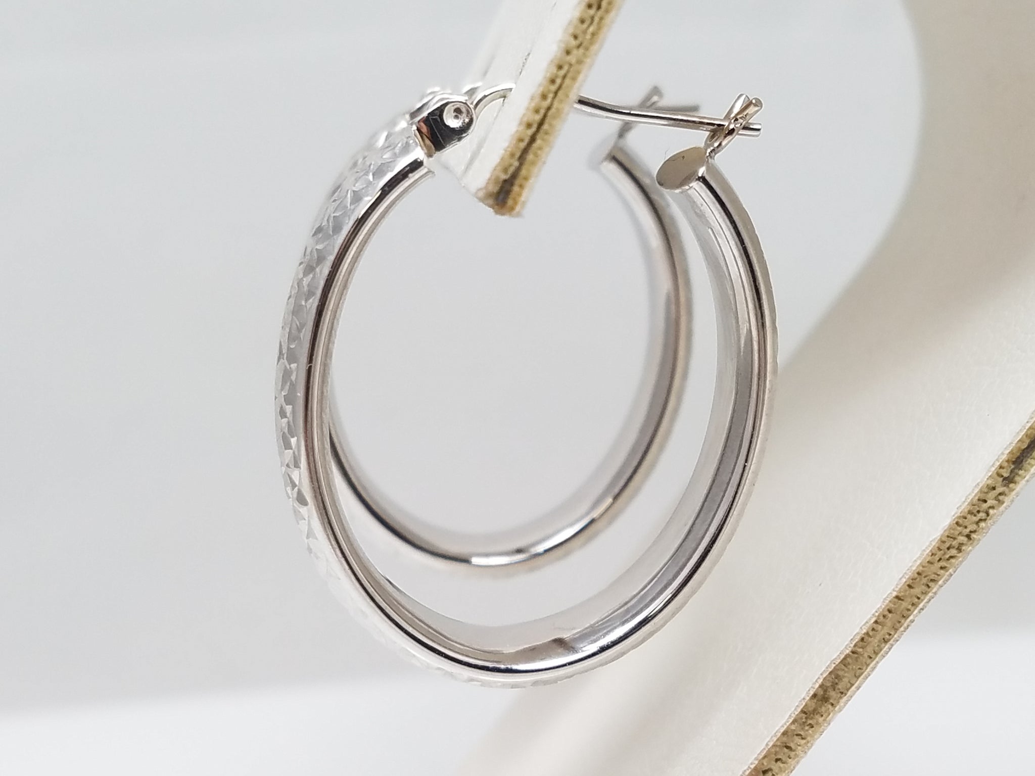 Diamond Cut 14k White Gold Hoop Earrings