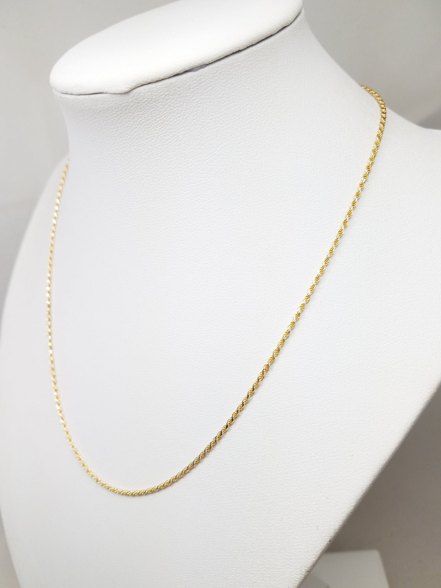 Gleaming 16" 14k Two Tone Gold Diamond Cut Rope Chain Necklace