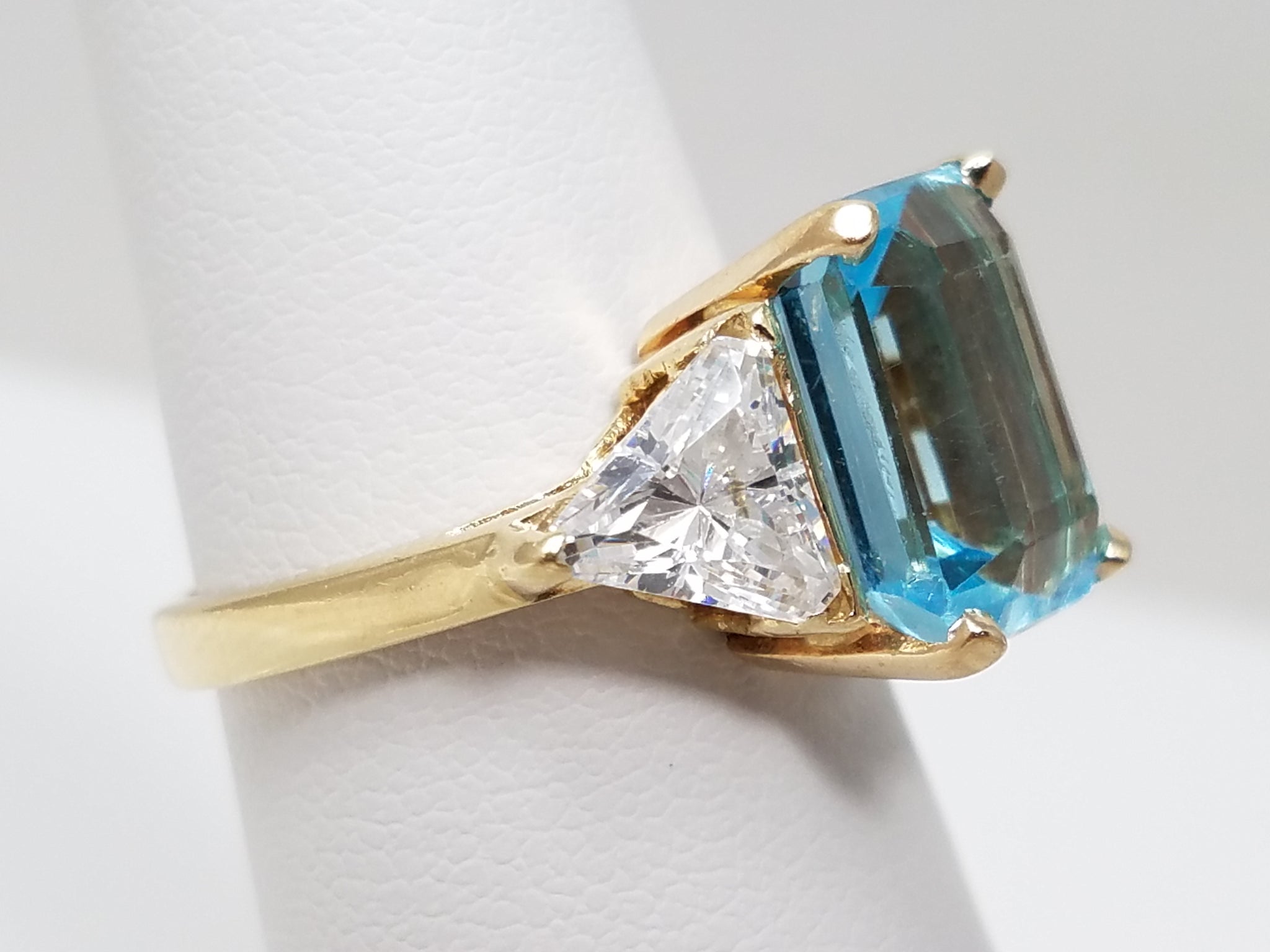 Serene Blue Cubic Zirconia 14k Yellow Gold Ring