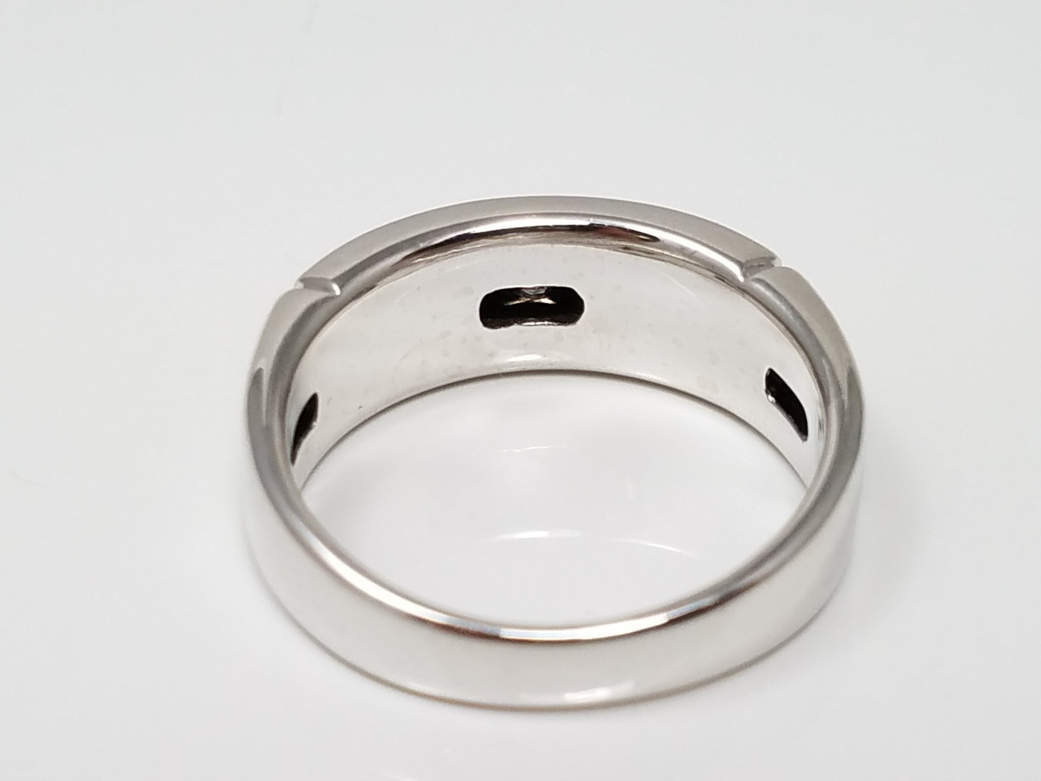 Magnificent Men's 14k White Gold Natural Diamond Wedding Ring Band