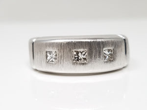 Magnificent Men's 14k White Gold Natural Diamond Wedding Ring Band