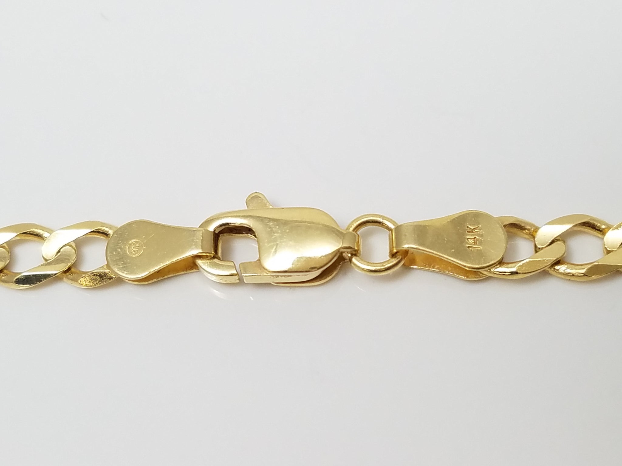 Showy 24" Solid 14k Yellow Gold Figaro Link Chain Necklace