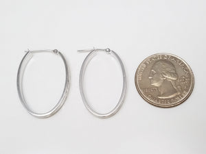 Shimmering 14k White Gold Diamond Cut Hollow Hoop Earrings
