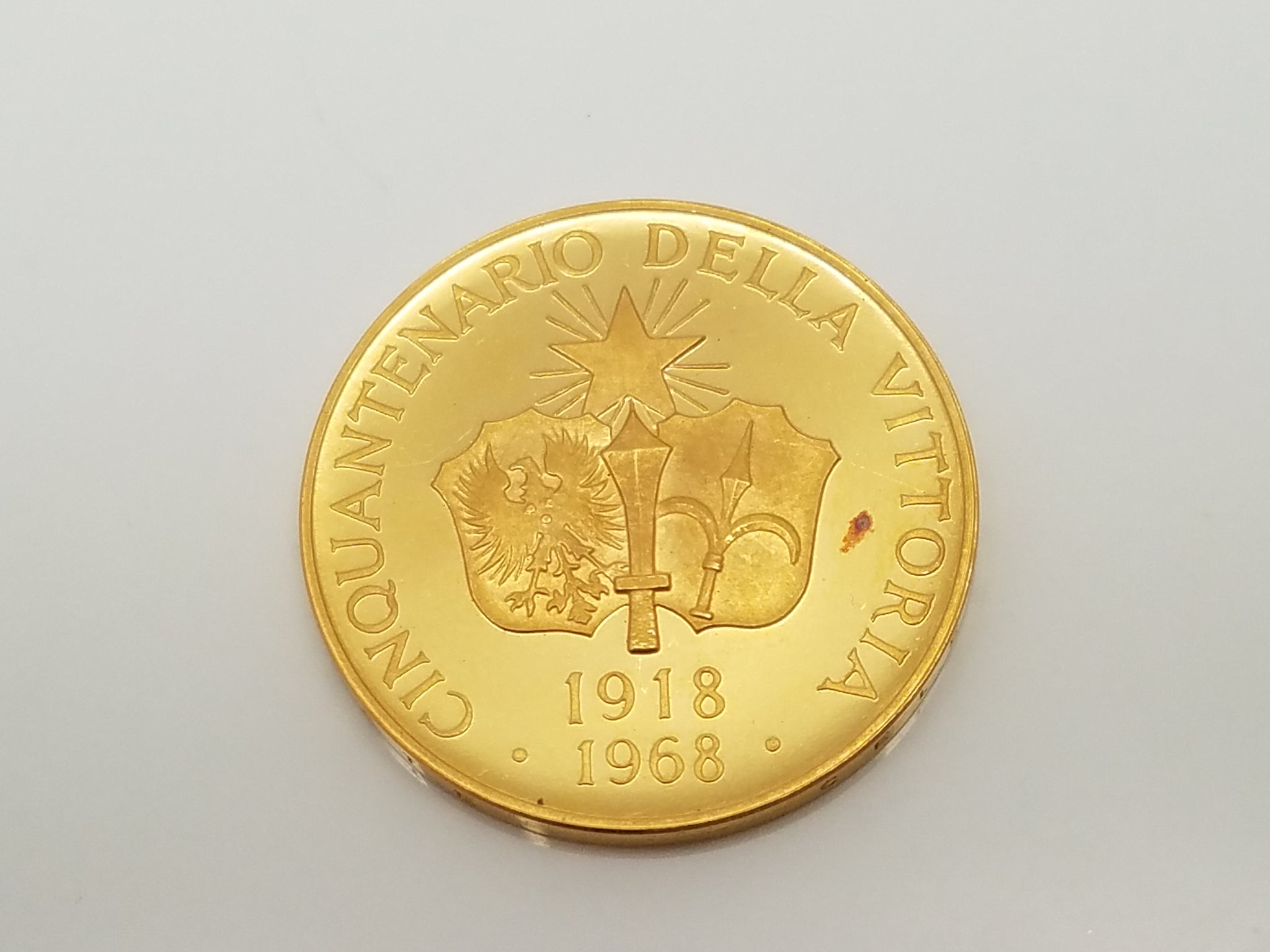 Cool 22k Yellow Gold 50th Anniversary Of The Victory Italian Gold Medal