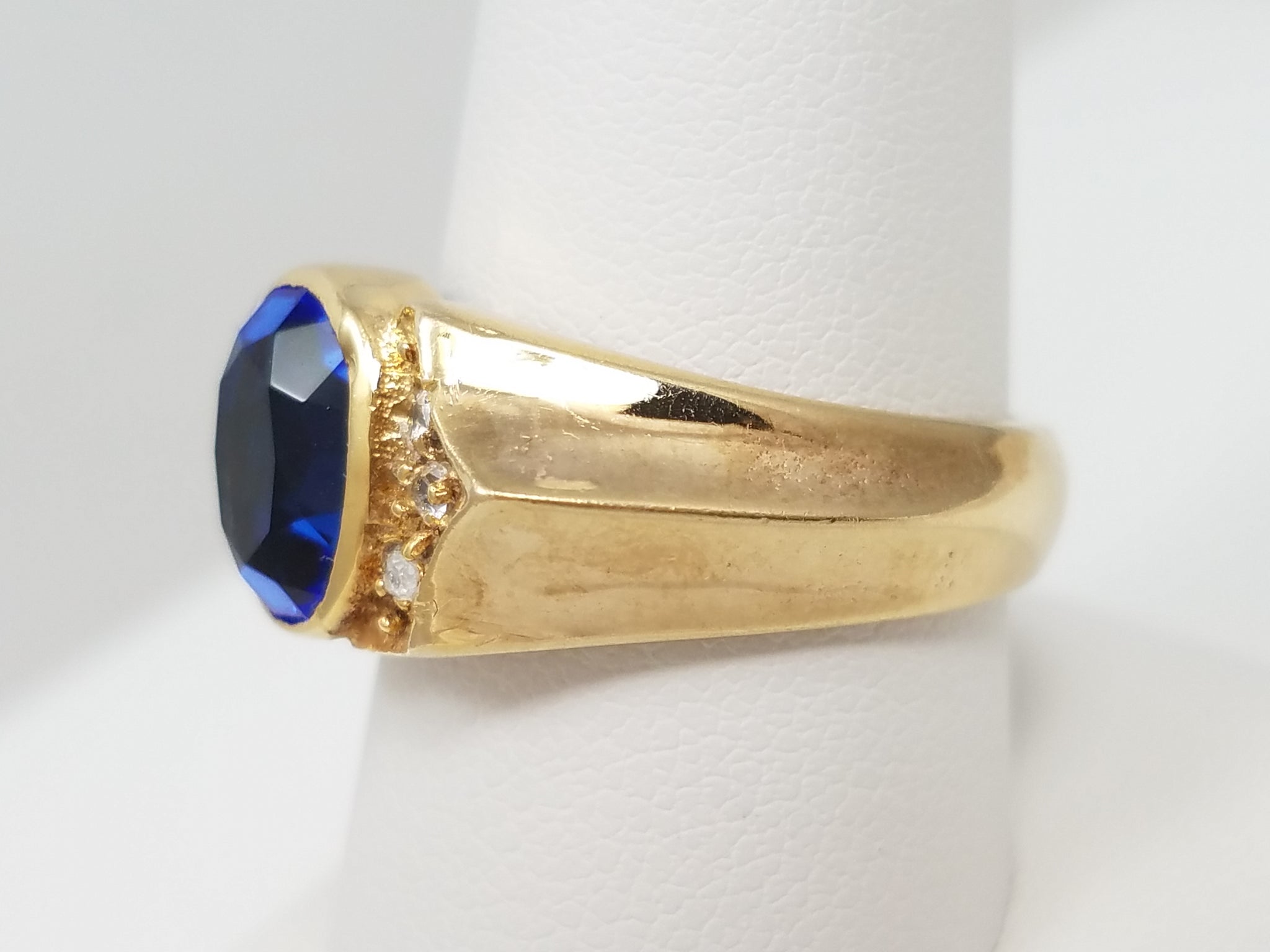 Bold 18k Yellow Gold Simulated Gemstone Ring