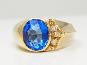 Bold 18k Yellow Gold Simulated Gemstone Ring