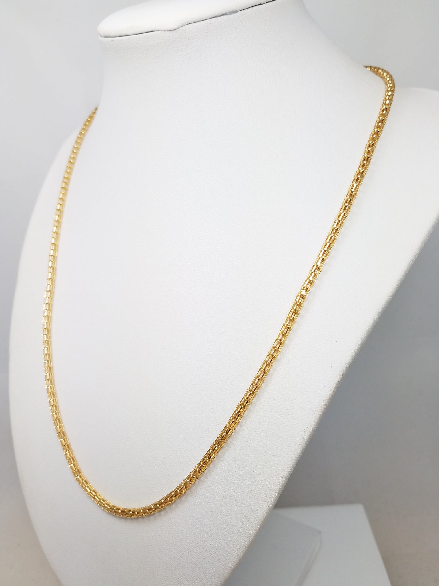 Shimmering 20" 14k Yellow Gold Fancy Link Chain Necklace
