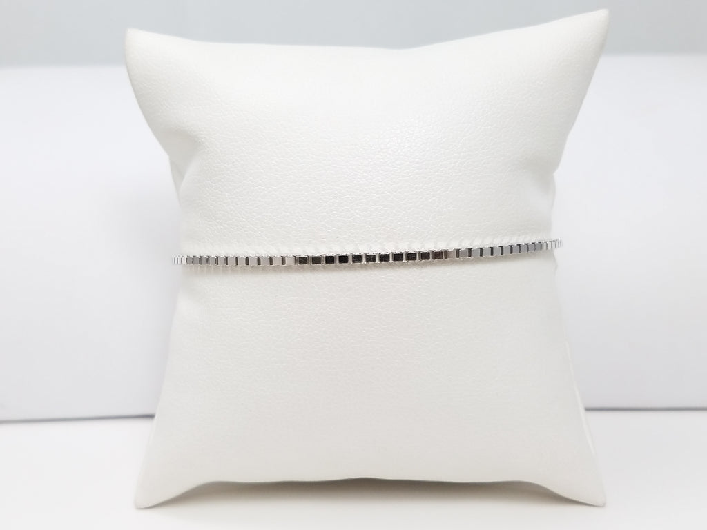 Gleaming 7" 14k White Gold Box Link Bracelet