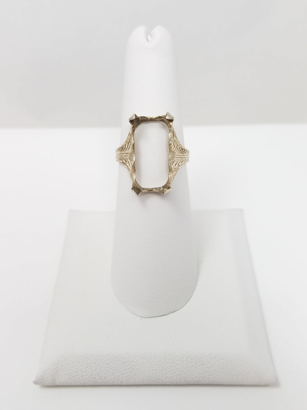 Decorative 1930's Art Deco Vintage 14k White Gold Ring Mount
