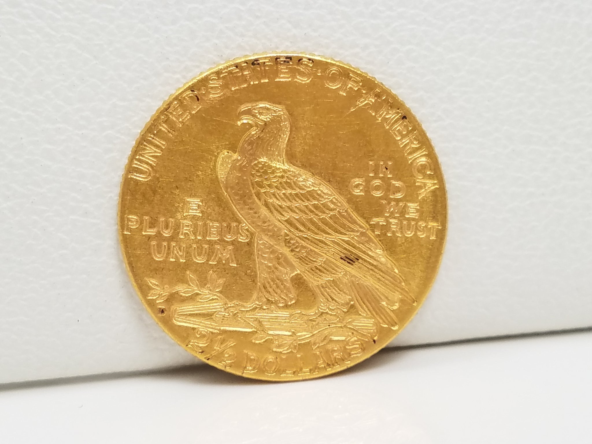 Incredible 1925-D US$2.50 Indian Head Gold Coin