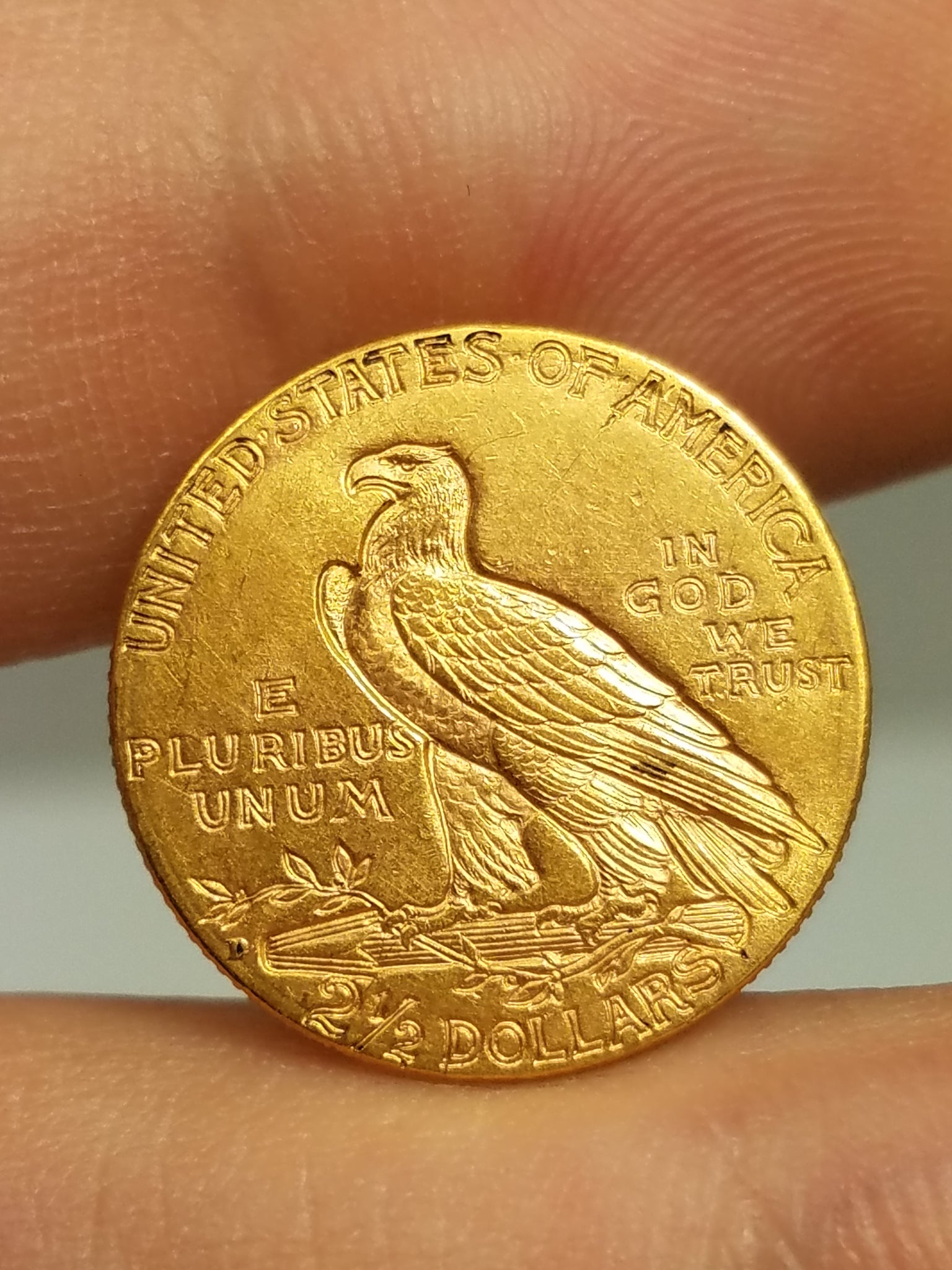 Incredible 1925-D US$2.50 Indian Head Gold Coin