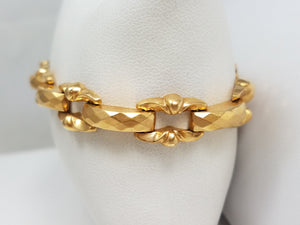 Gorgeous Vintage 7.75" 18k Yellow Gold 3-D Hollow Fancy Link Bracelet