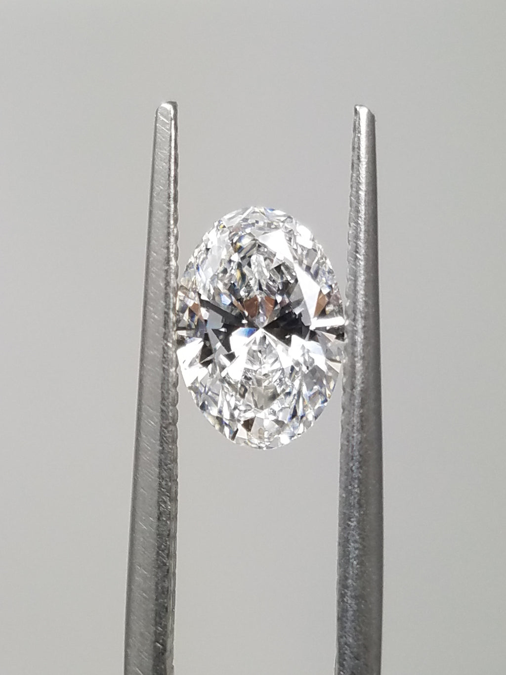 NEW IGI Certified 1.08ct Oval Shaped Lab Grown Loose Diamond VS1-D