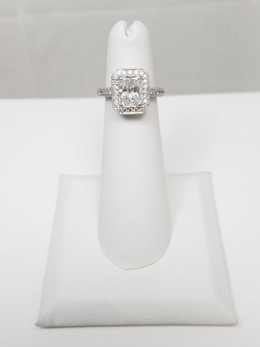 Extravagant Platinum GIA Certified Natural Diamond Engagement Ring