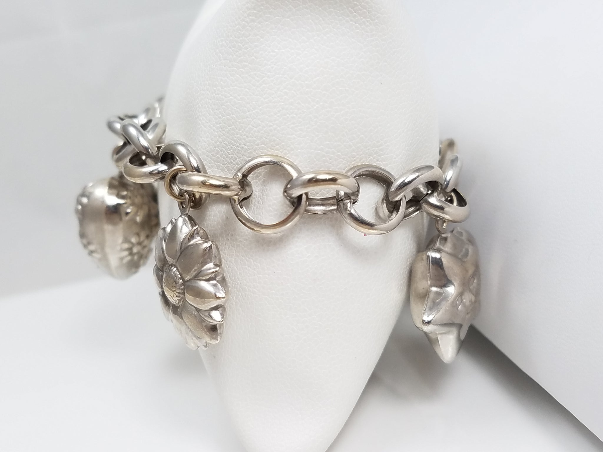 Cute 14k White Gold 8" Rolo Link 3-D Charm Bracelet
