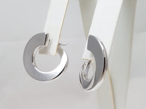 Modern Italian 18k White Gold Hoop Earrings