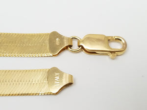 Classic 18" 10k Yellow Gold Herringbone Chain Necklace