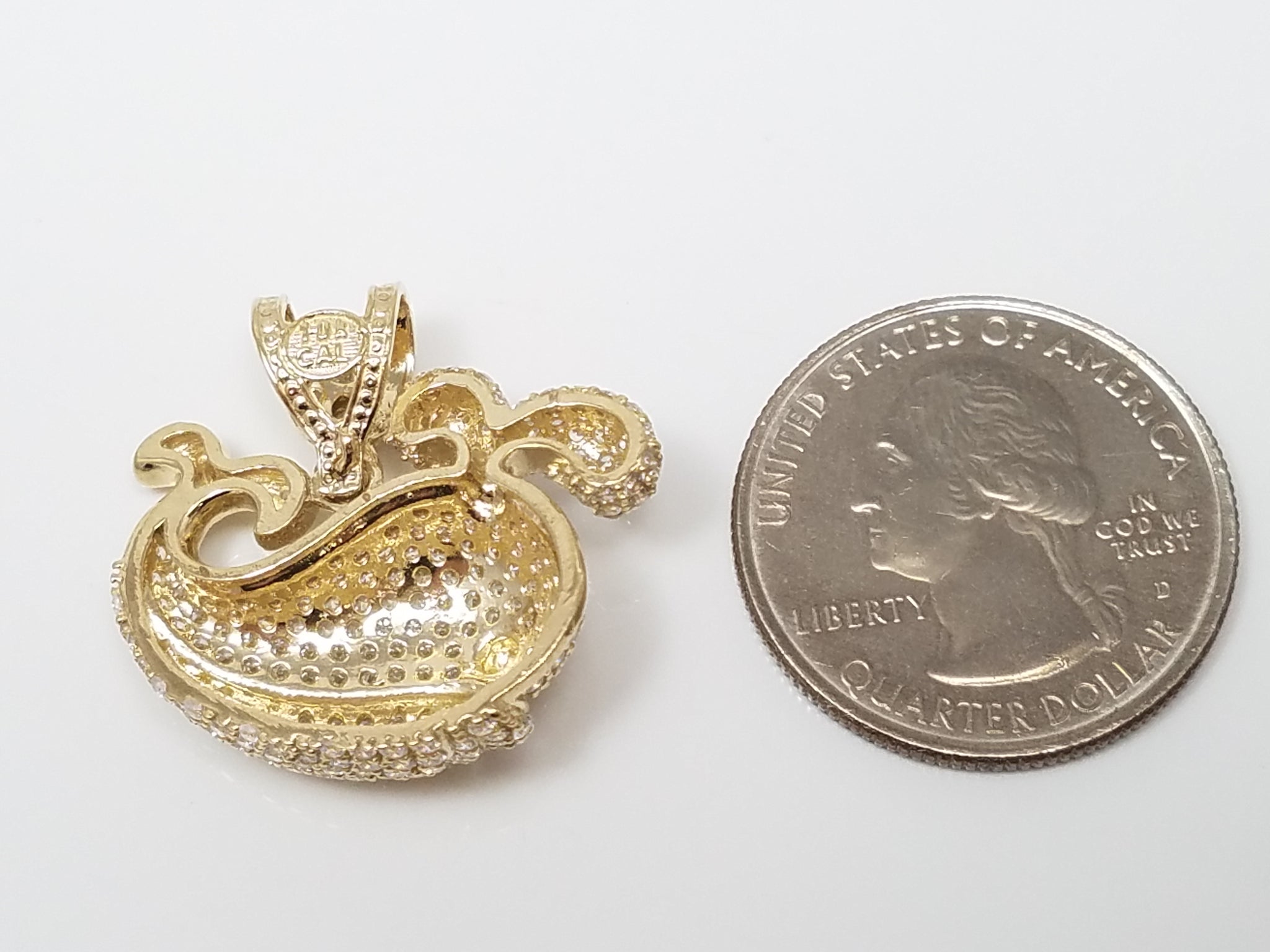 Cute 3D 10k Yellow Gold Cubic Zirconia Spouting Whale Pendant