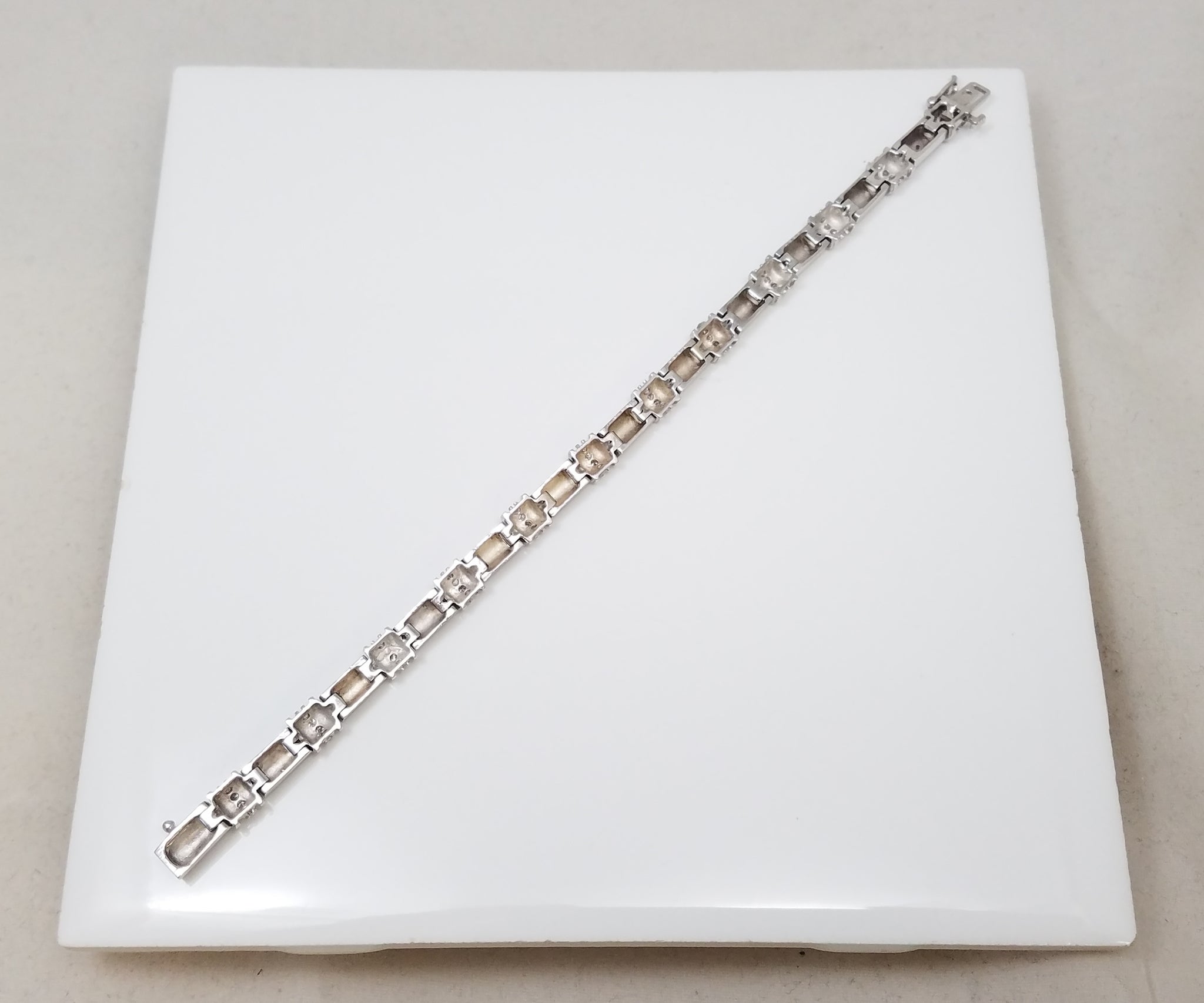 Glamorous 3/4ctw Natural Diamond 14k White Gold Bracelet
