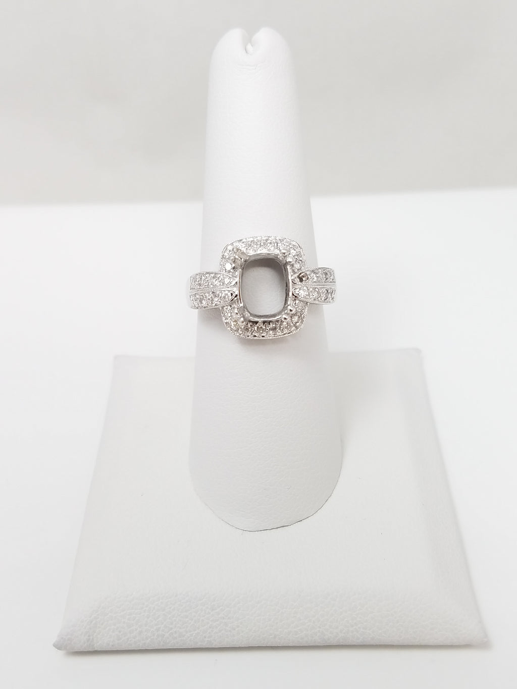 Stunning 14k White Gold Natural Diamond Ring Mount