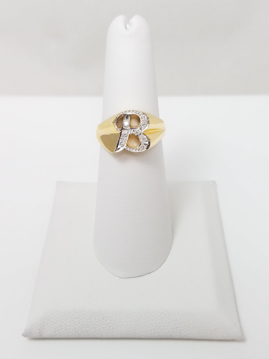 Chic 14k Yellow Gold "B" Initial Natural Diamond Ring